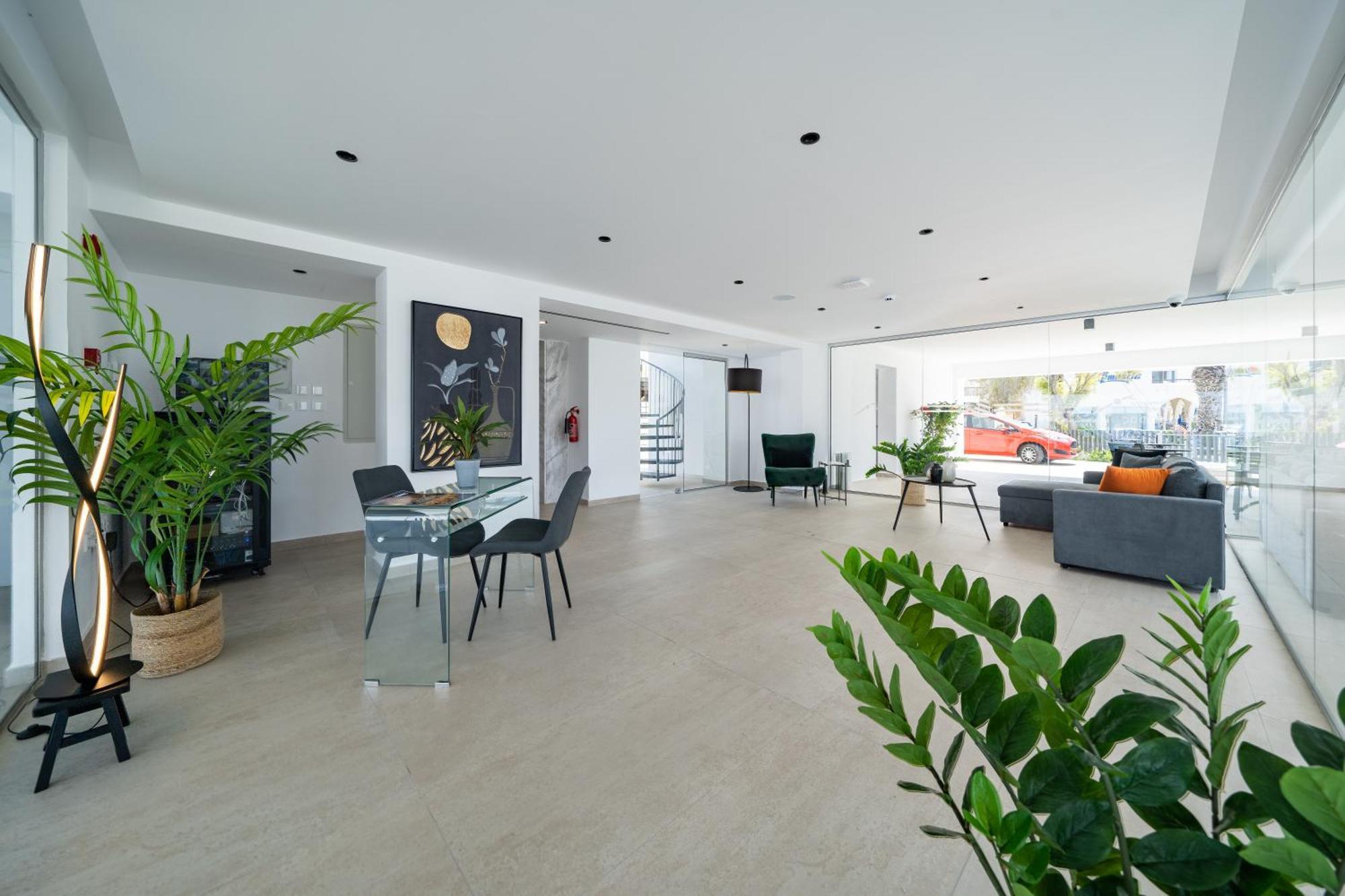 Waterside Sea View Apartments Pafos Exterior foto