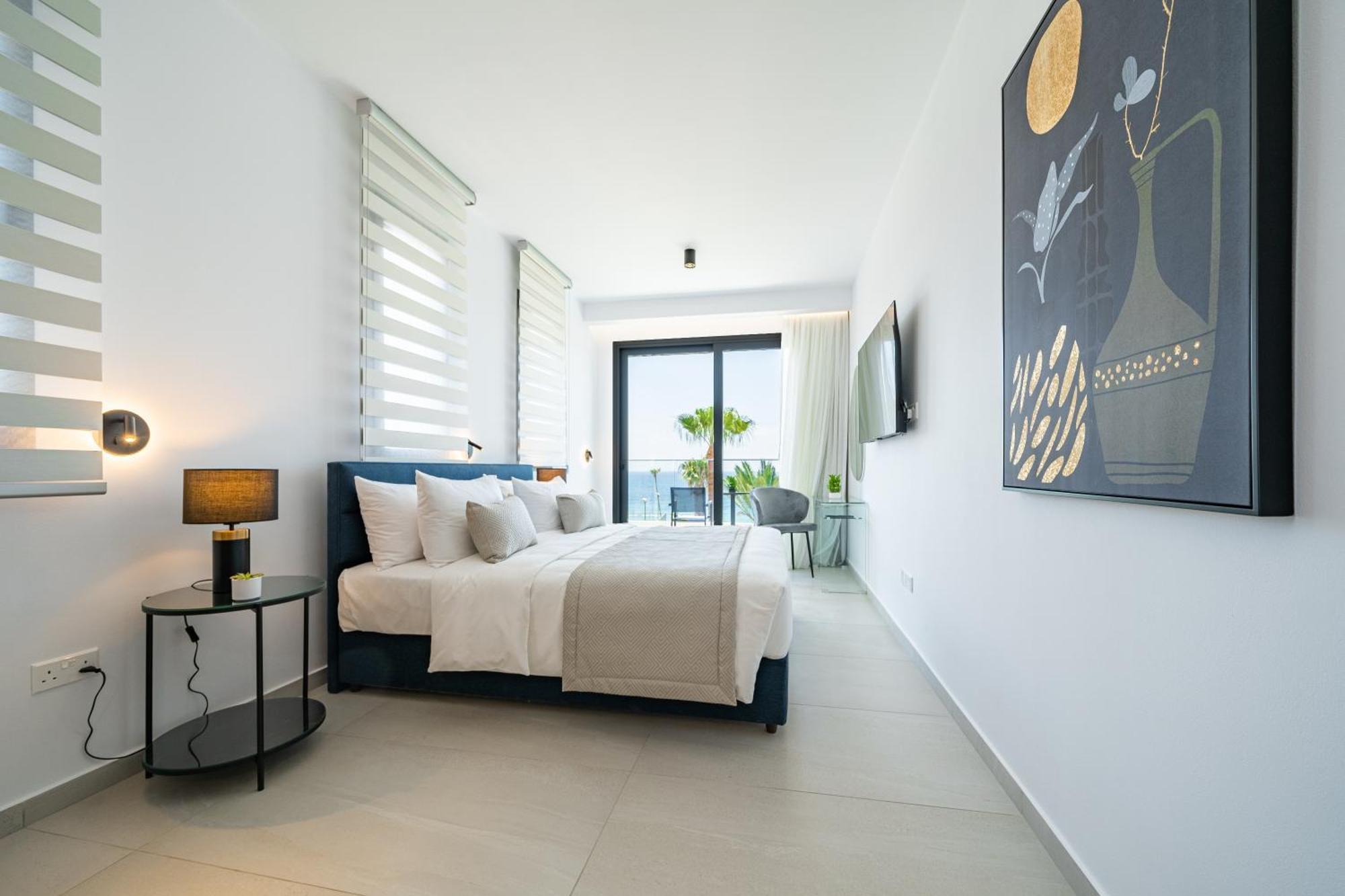 Waterside Sea View Apartments Pafos Quarto foto
