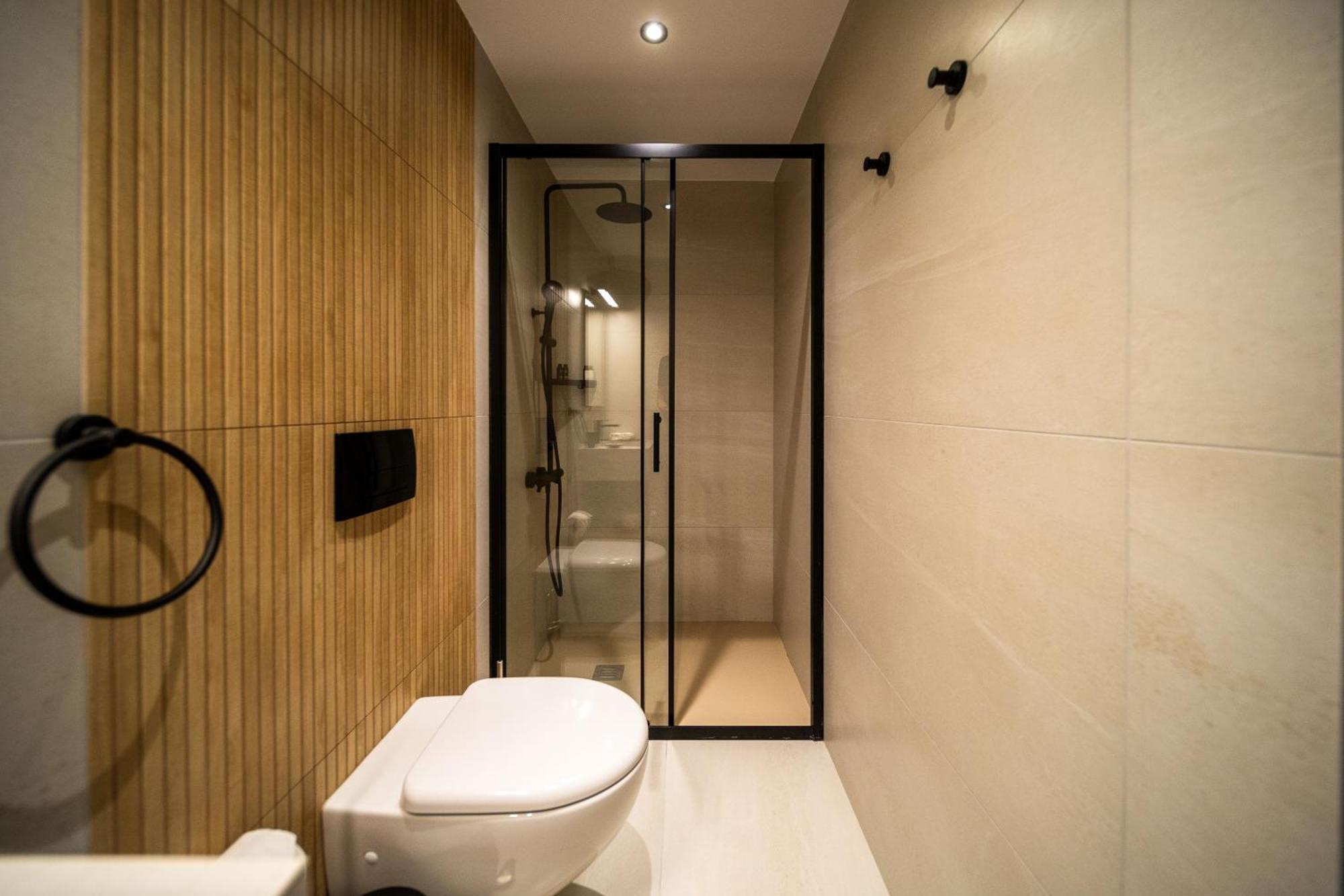 Waterside Sea View Apartments Pafos Exterior foto