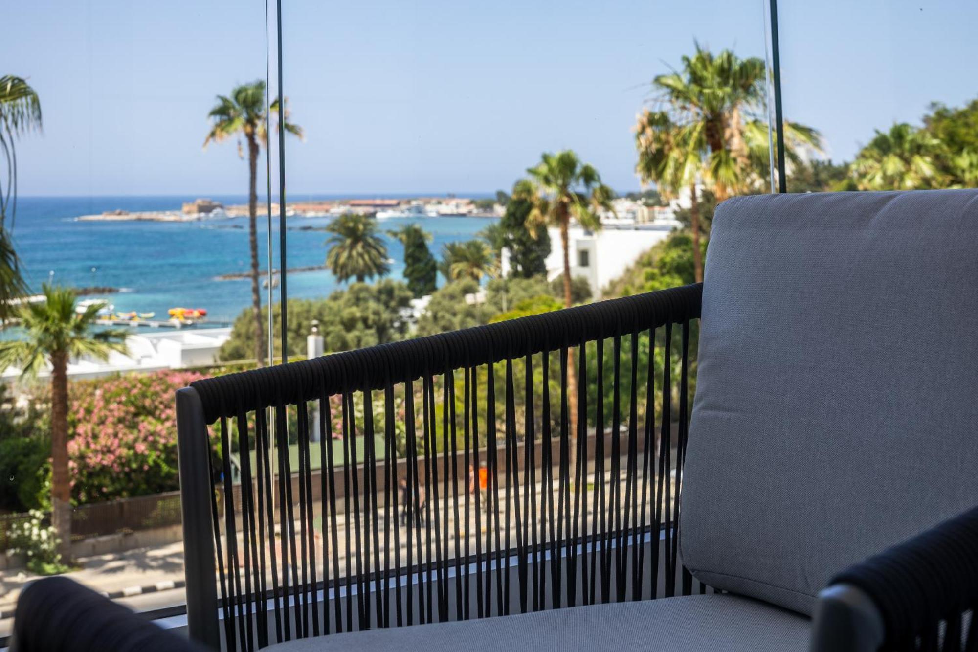 Waterside Sea View Apartments Pafos Exterior foto