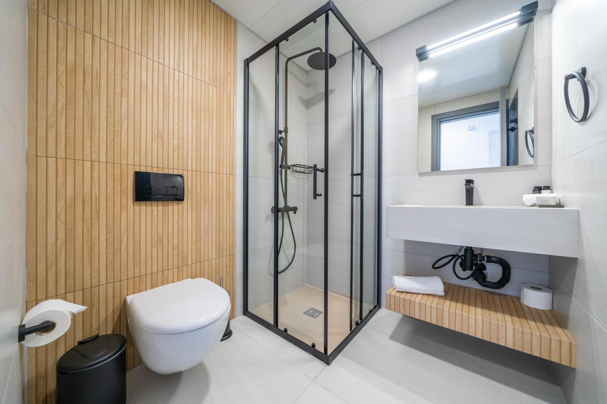 Waterside Sea View Apartments Pafos Exterior foto